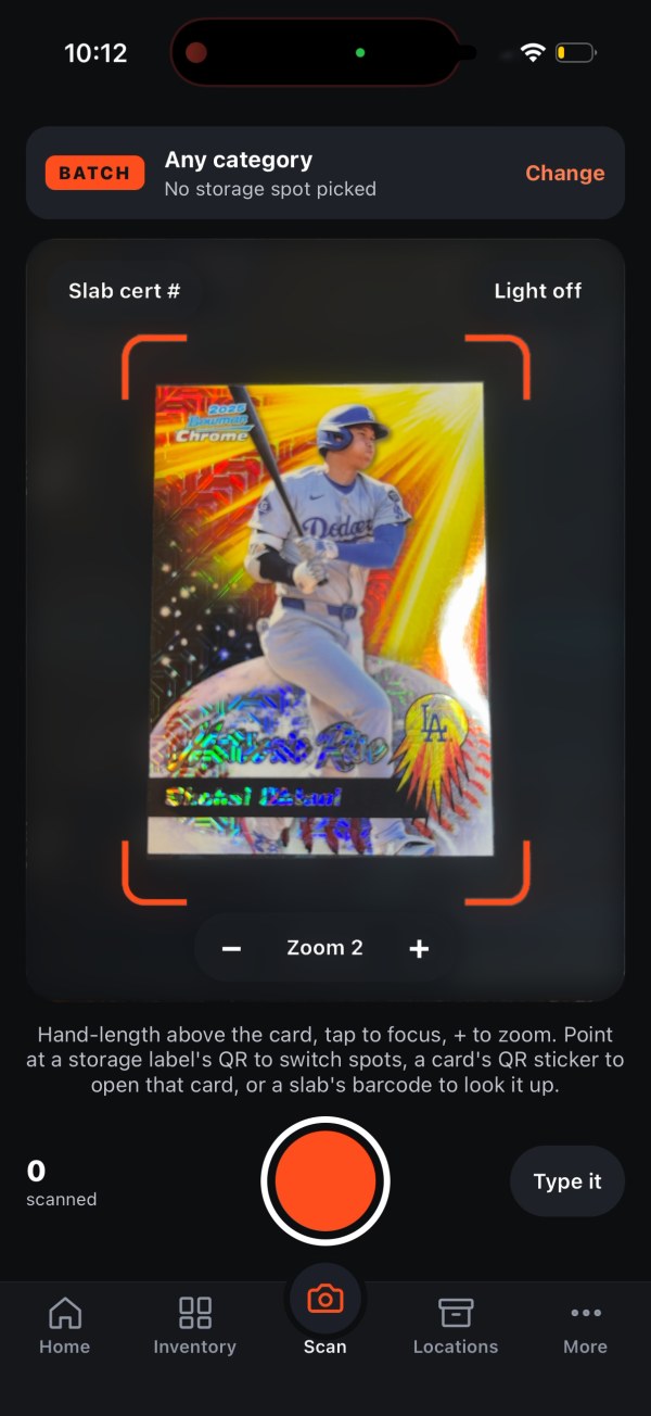 Pullix scanning a baseball card